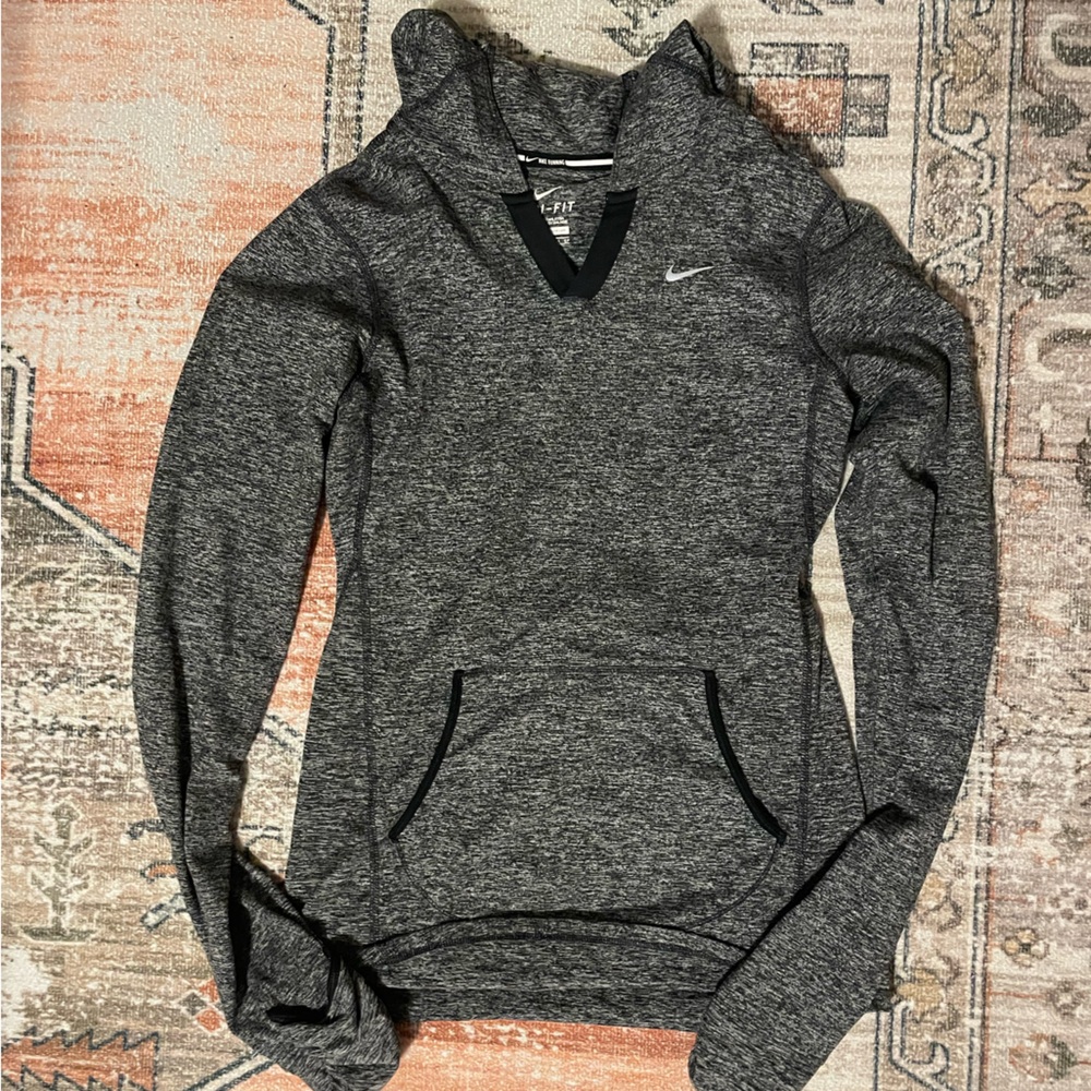 Women’s Nike dri fit long sleeve